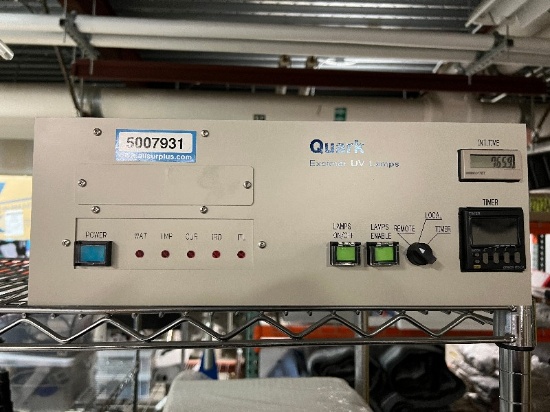 Uquark UV Lamp
