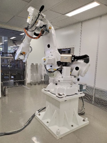 ABB AB IRB 6640 M2004 6-Axis Articulated Cleanroom Robot
