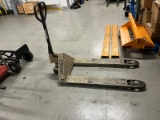 Crown Pallet Jack