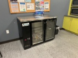 AVANTCO Glass Door Cooler