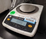 Sartorius Entris124-1S Laboratory Balance