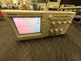 Tektronix Digital Storage Oscilloscope