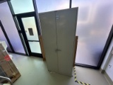 tennsco 2 Door Cabinet