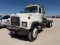 1992 MACK RD688S