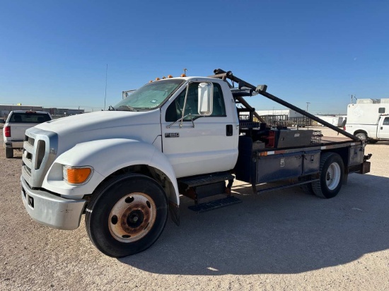 2007 FORD F-650 POLE TRUCK