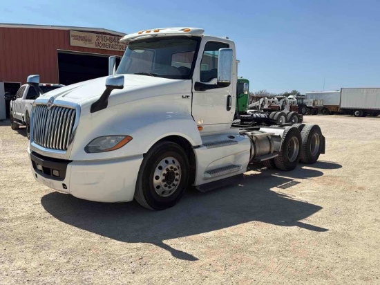 2018 INTERNATIONAL LT625