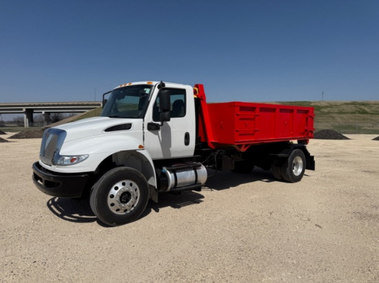 2019 INTERNATIONAL NAVISTAR MV SERIES HOOK LIFT TRUCK