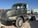 2012 MACK CXU (PINNACLE)