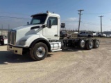 2019 KENWORTH T880