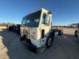 2009 PETERBILT 320