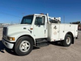1997 INTERNATIONAL 4700 SERVICE TRUCK