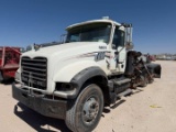 2009 MACK GU713 KILL TRUCK