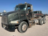 2012 MACK CXU (PINNACLE)