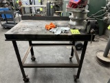 METAL WORKBENCH ON CASTERS WITH VICE