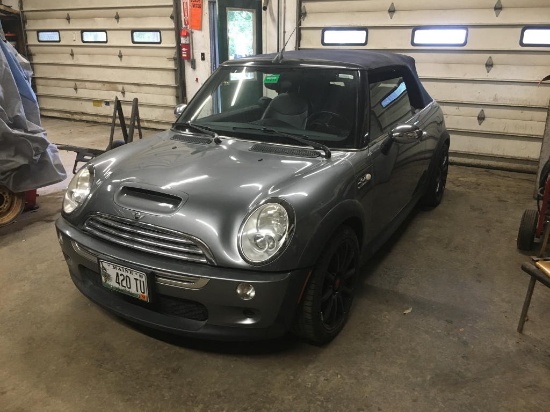2006 MINI COOPER S CONVERTIBLE, MILES: 96,000 S/N: WMWRH33516TF86174 (ENGINE ISSUE)