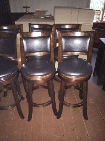 SWIVEL BAR STOOLS