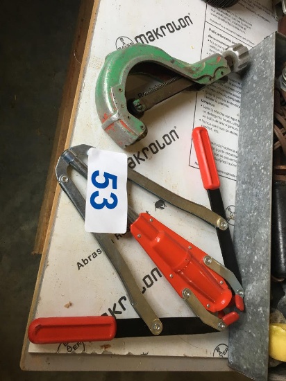 PIPE CUTTER & PULLER