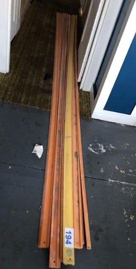 LOT OF PLASTIC RAILS
