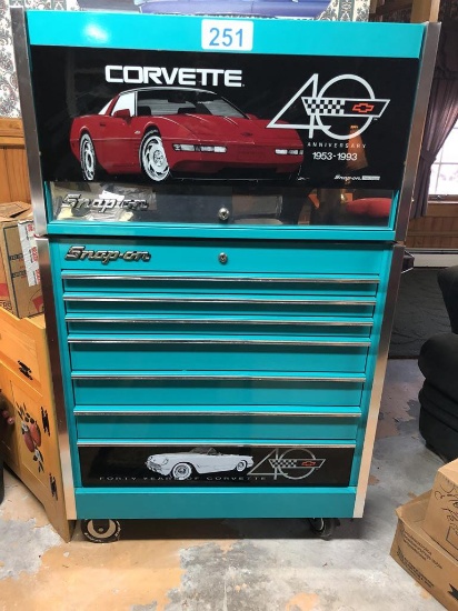SNAP-ON 17-DRAWER CORVETTE 40th ANNIVERSARY TOOL BOX #762/5500