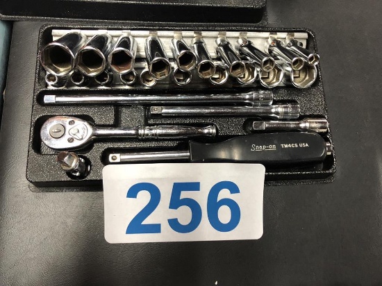 SNAP-ON 26-PIECE 1/4" DRIVE SAE SOCKET/DRIVER SET