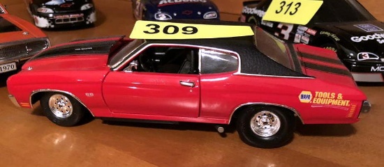 NAPA 1970 CHEVELLE SS 454 1/24 DIE CAST
