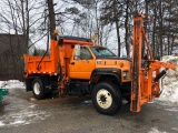 2002 GMC C8500 PLOW TRUCK CAT DIESEL,  DUMP BODY, PLOW & WING FRAME