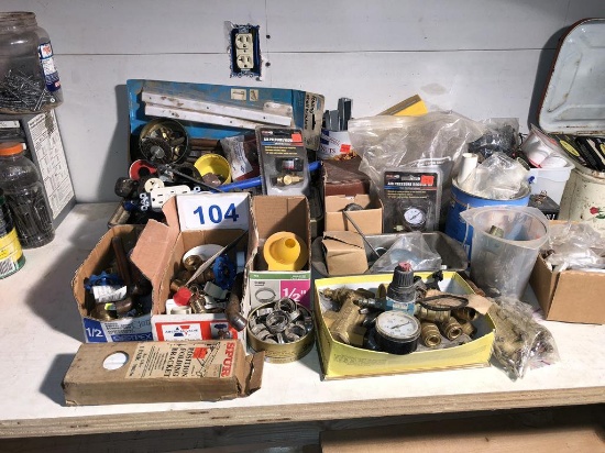 LOT OF PLUMBING ACCESSORIES