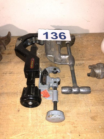PIPE CUTTERS