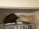 LOT OF LINENS