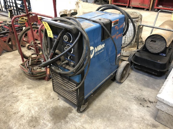 MILLER MILLERMATIC 251 WIRE WELDER, S/N: LC154794, CART, LEADS