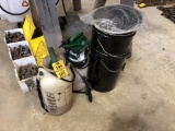 LOT: 2-INDIAN SPRAYERS, 2-NEW STEEL PAILS