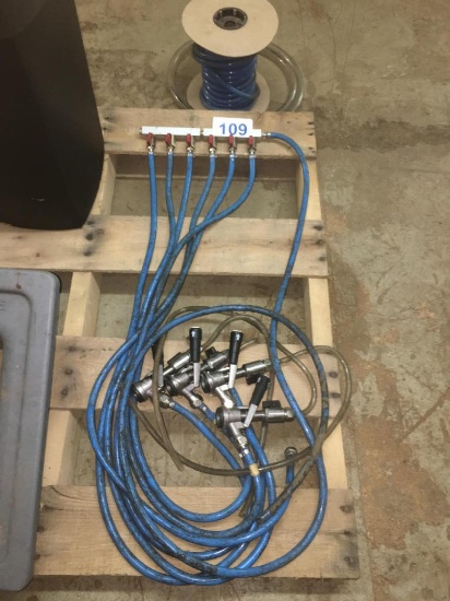 KEG GAS DISTRIBUTOR W/ (4) KEG COUPLERS