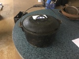 BAYOU CLASSICS CAST IRON CHICKEN FRYER