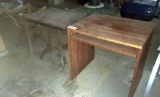 COMPUTER DESK & STANDS
