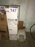 (4) LITE'N FOAMY & (1) GOJO SOAP DISPENSERS