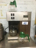 BUNN POUR-O-MATIC COFFEE BREWER W/ (3) POTS
