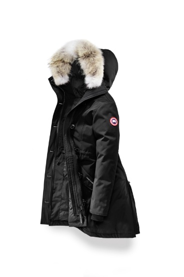 Canada Goose Down Rossclair Women's Parka a $900 Value