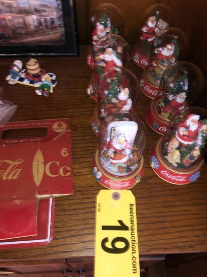 LOT OF (4) COCA-COLA SANTA FIGURINE IN GLASS DOME