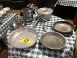 LOT OF (6) ASSORTED FRY PANS & COOK PANS