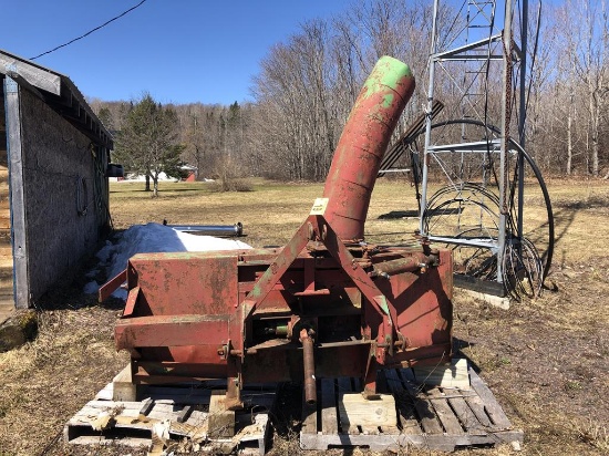 McKEE BROS MODEL 500  6' 2-AUGER SNOWBLOWER, PTO DRIVE, 3-POINT HITCH