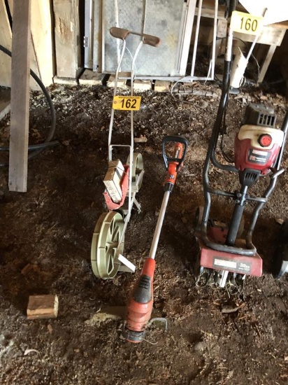 SEEDER & BLACK&DECKER TRIMMER (NO BATTERY)