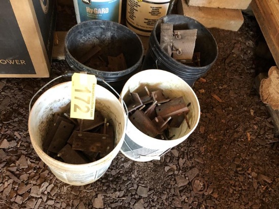 ASSORTED METAL BRACKETS