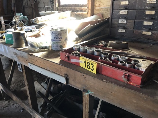 SOCKET SET, HAND TOOLS, BENCH GRINDER & MISC. ON BENCH TOP