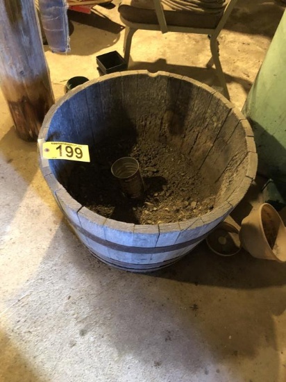 WHISKEY BARREL PLANTER