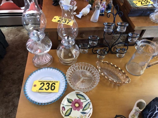 LAMPS, WALL DÉCOR & DISHWARE