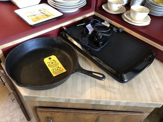 CAST IRON PAN & SKILLET