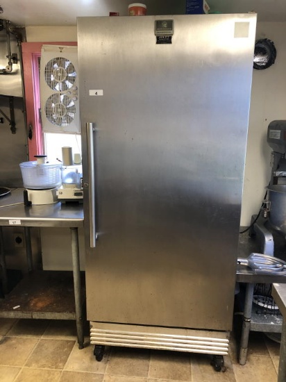 KELVINATOR COMMERCIAL UPRIGHT FREEZER