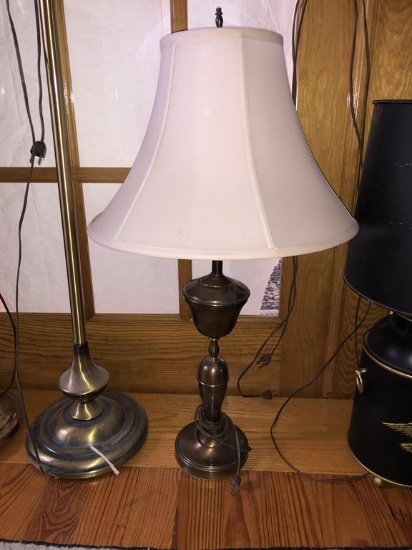 TABLE LAMP