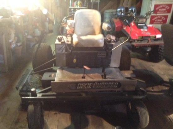 DIXIE CHOPPER ZERO TURN MOWER