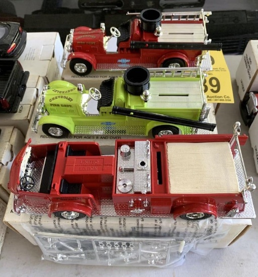 1948 AMERICAN La FRANCE & (2) 1926 SEAGRAVE DIE CAST FIRE TRUCK BANKS